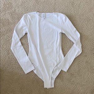 White long sleeve body suit